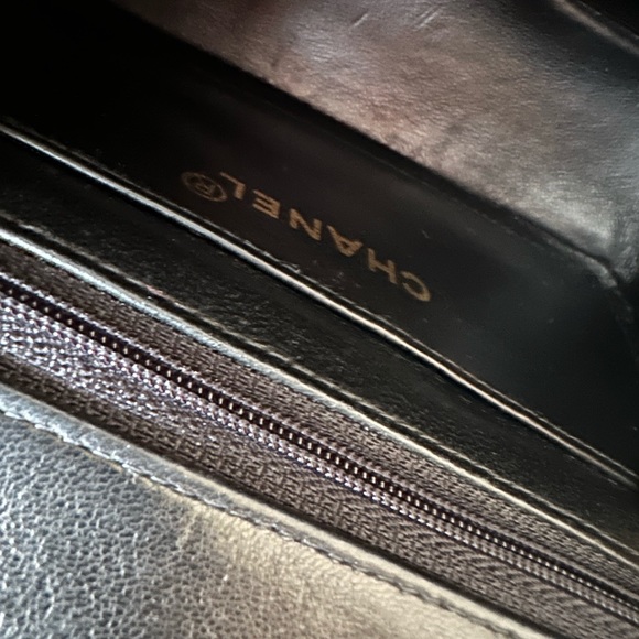 Vintage Chanel Flap Bag Mini Square Lambskin Black 1996 - Picture 13 of 13